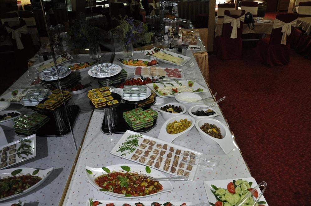 Kivrak Hotel Antalya Bagian luar foto