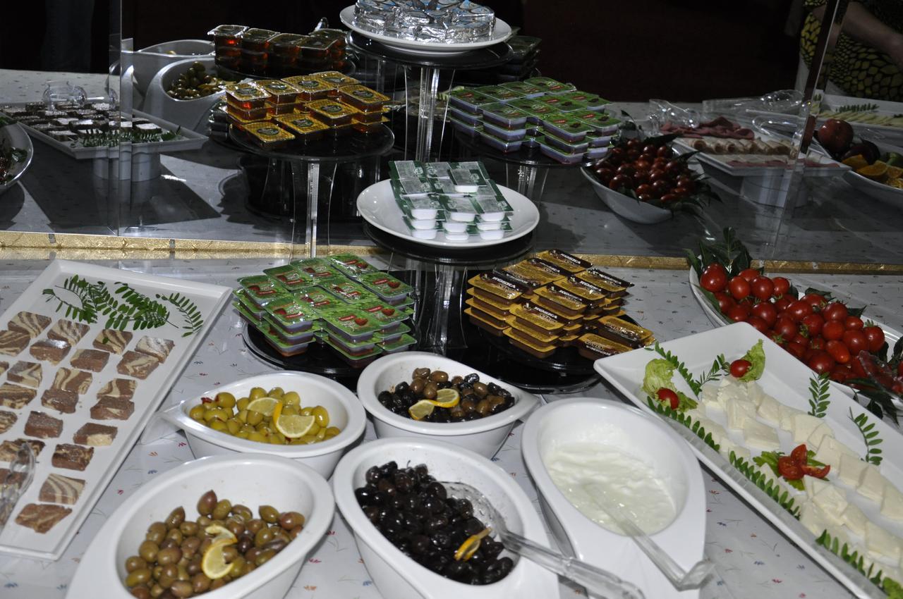 Kivrak Hotel Antalya Bagian luar foto