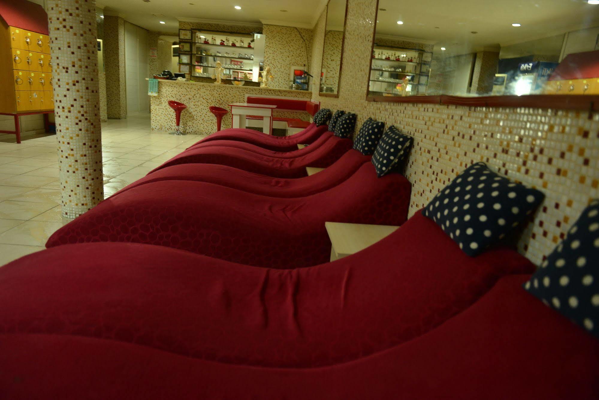 Kivrak Hotel Antalya Bagian luar foto