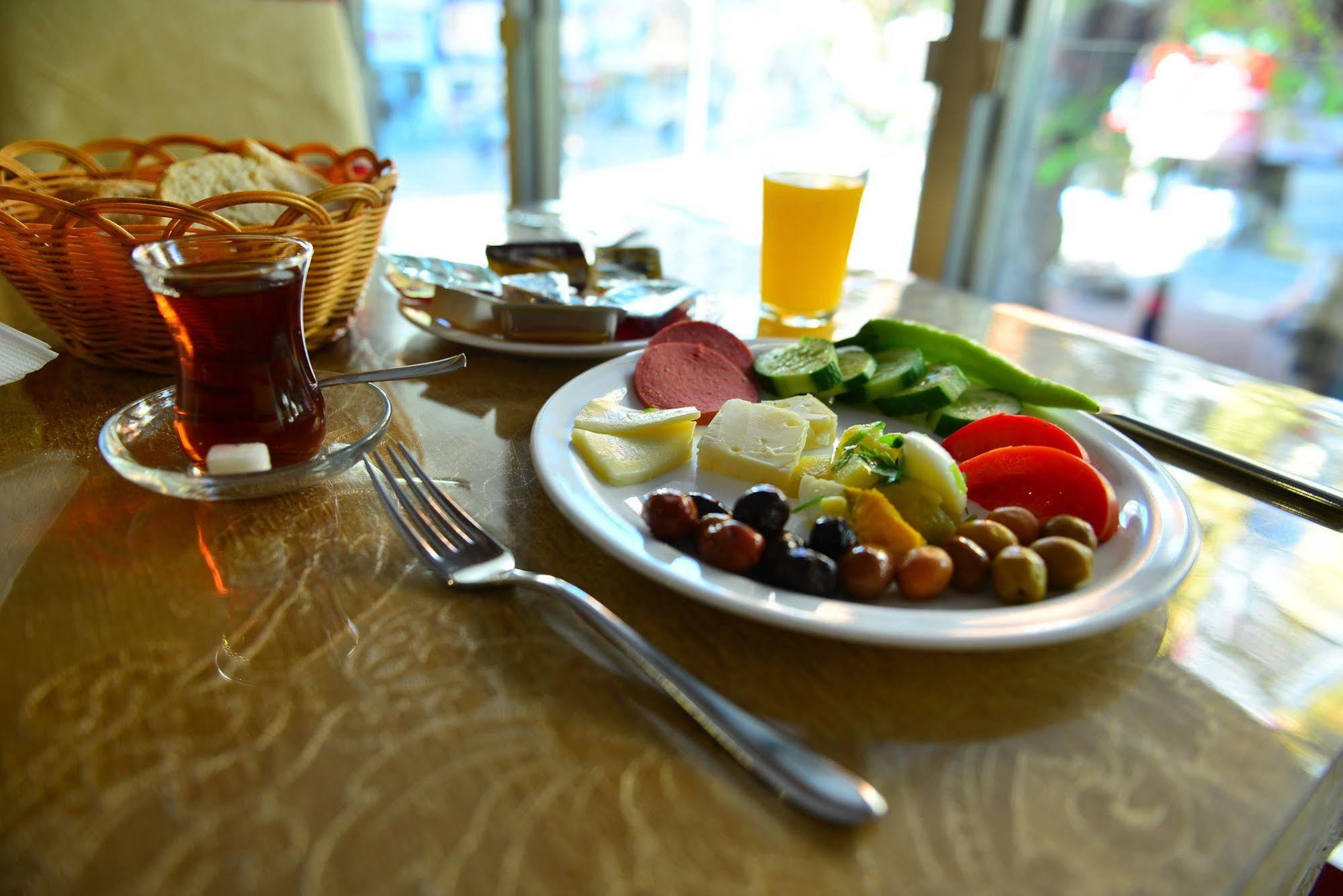 Kivrak Hotel Antalya Bagian luar foto